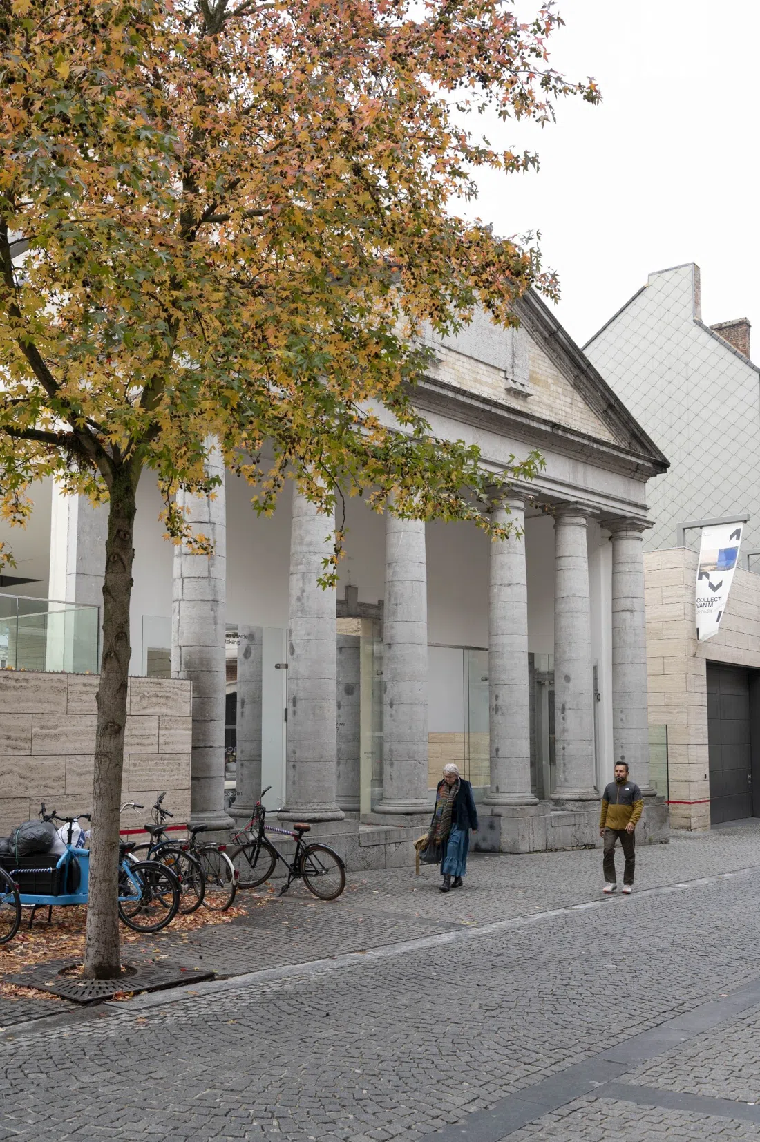 M Leuven, Antwerpen