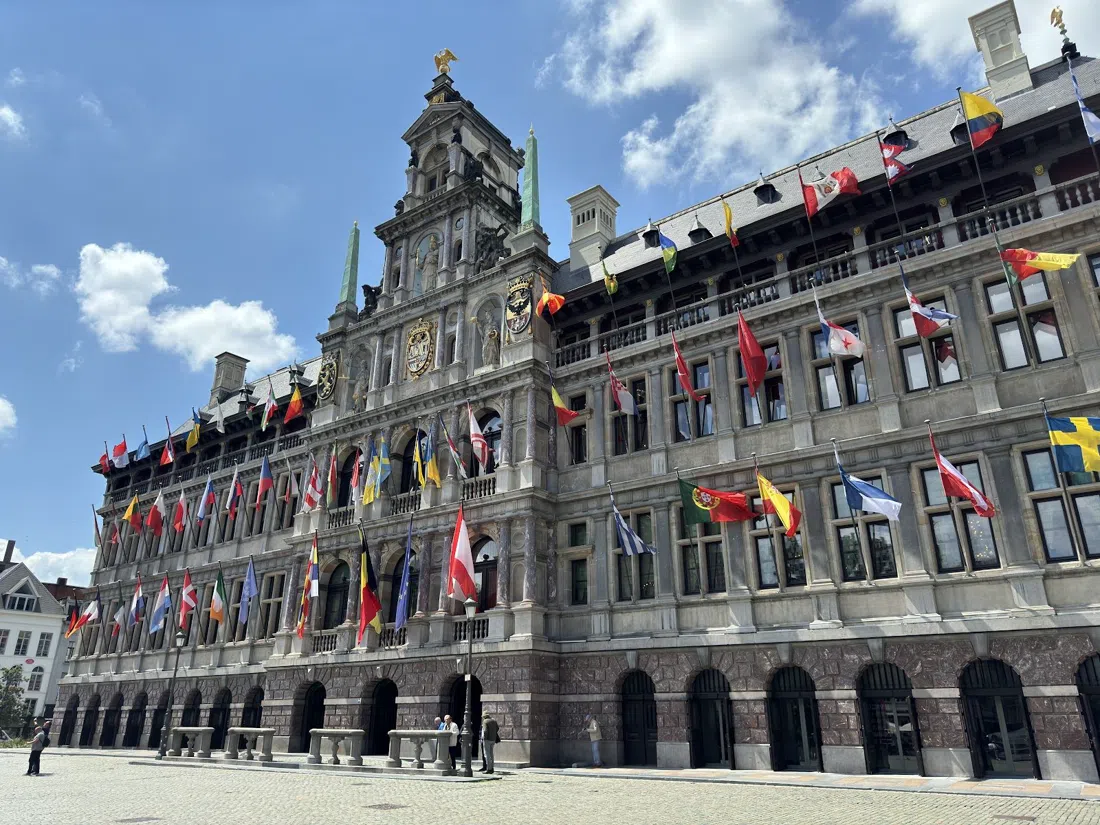 Grote Markt and Antwerp City Hall (Stadhuis), Antwerp