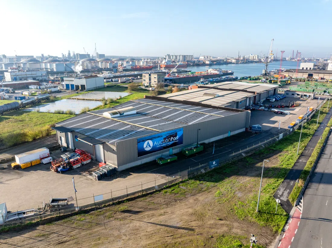 Vrijdagmarkt Auction, Antwerpen