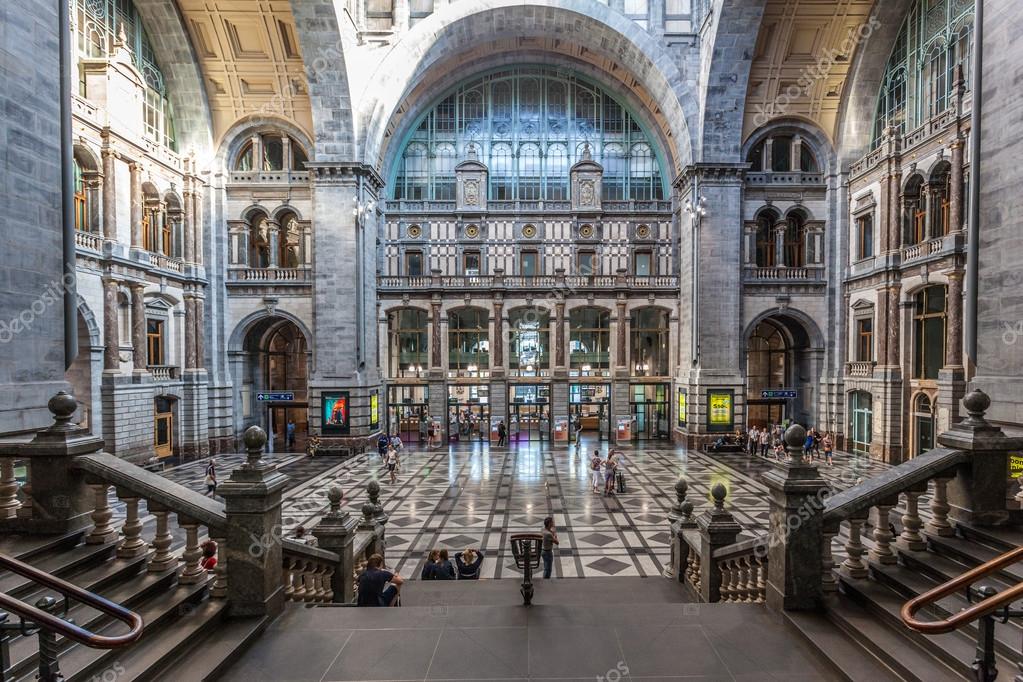 Antwerpen-Centraal — photo 6