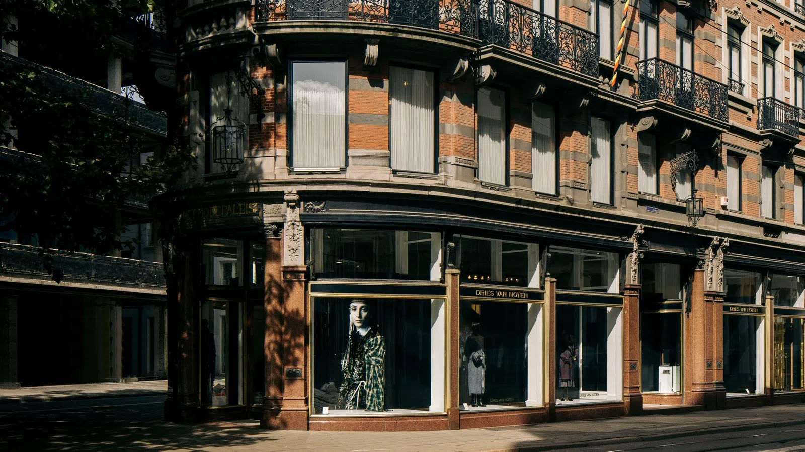 Het Modepaleis (Dries Van Noten), Antwerp