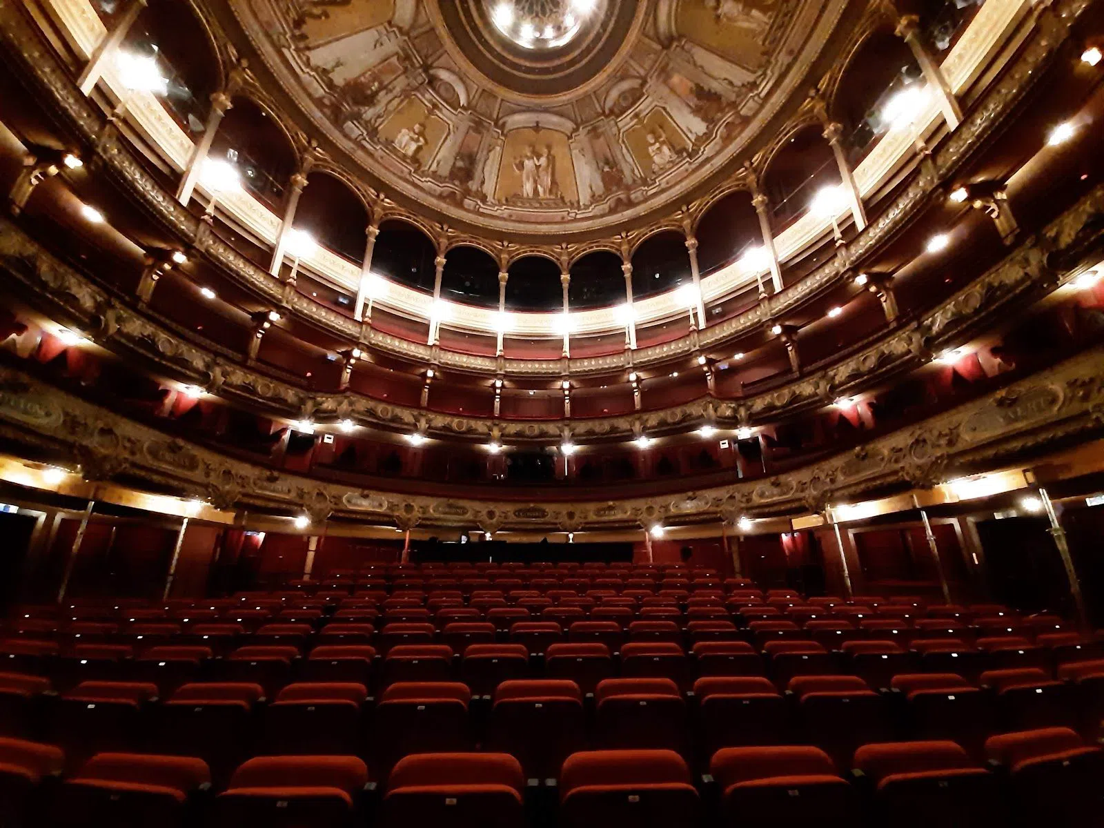 Bourlaschouwburg (Toneelhuis), Antwerpen
